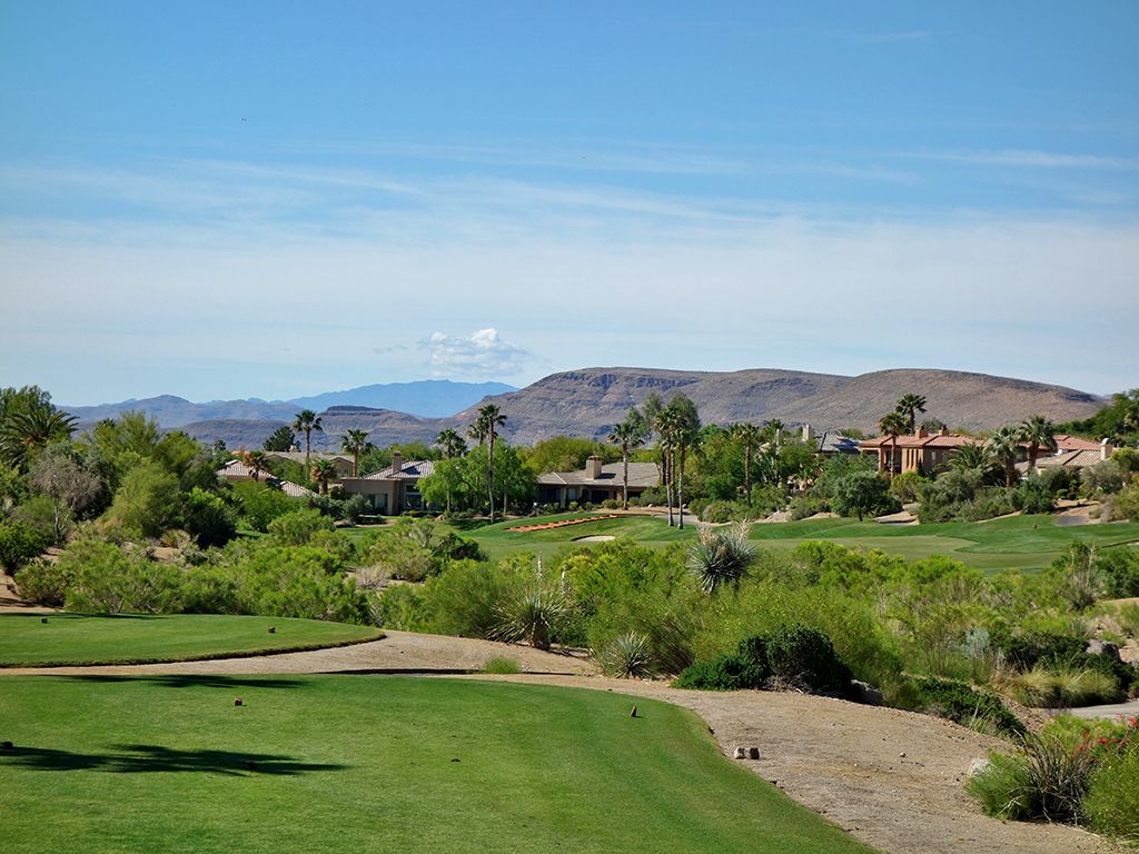 10th Hole at Red Rock Country Club (Mountain) (380 Yard Par 4)
